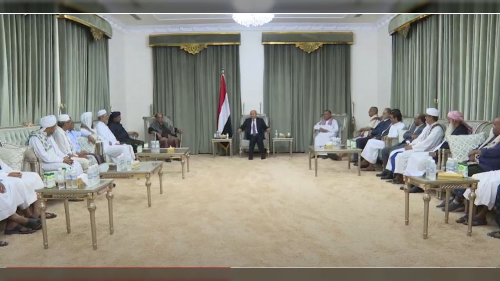 الدكتور رشاد محمد العليمي، يلتقي اصحاب الفضيلة العلماء، وأئمة وخطباء المساجد في محافظة حضرموت