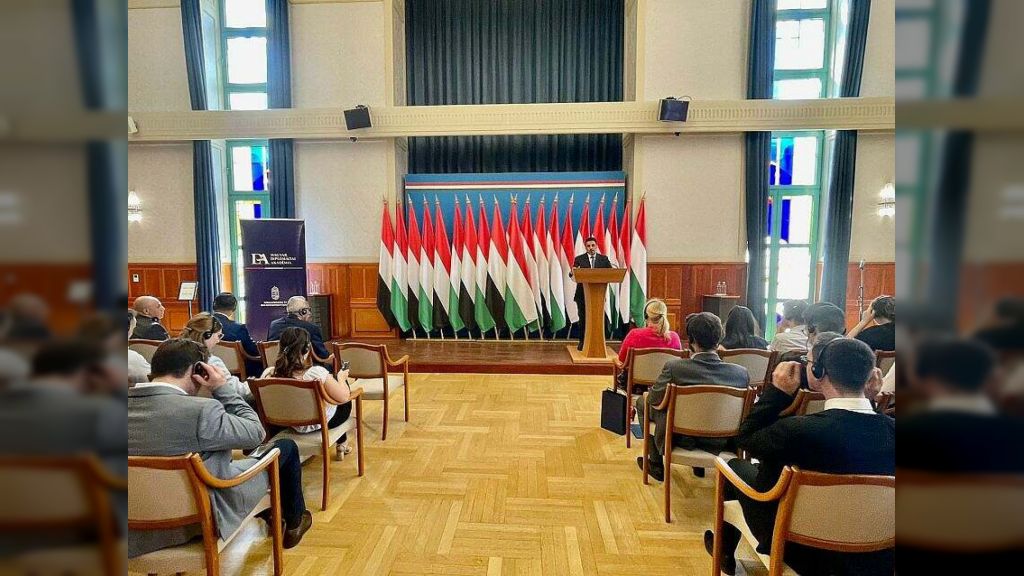بن مبارك: الكثير من السرديات بشأن الصراع في اليمن تم تصحيحها في أوروبا