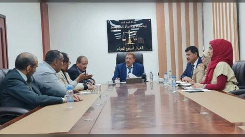 لجنة التحقيق تناقش مع مجلس القضاء الاعلى انشاء محكمة ونيابة متخصصة في انتهاكات حقوق الانسان