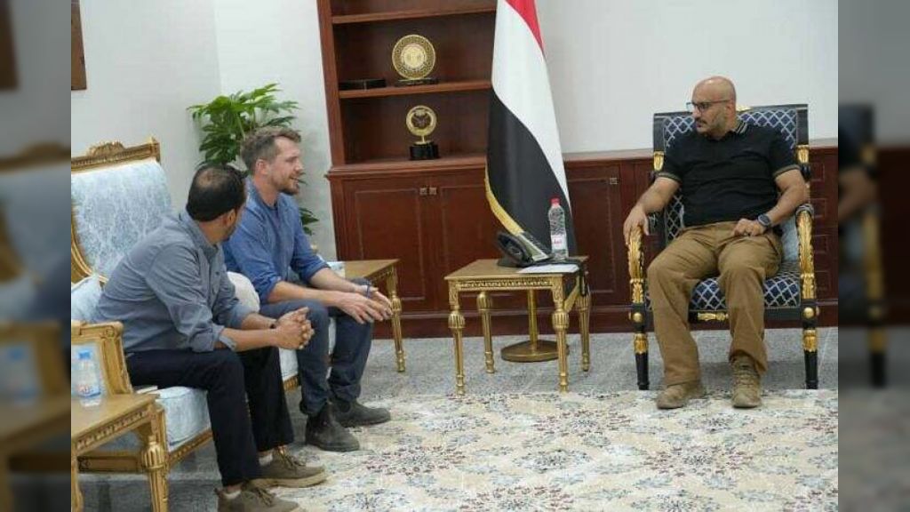 العميد طارق يستقبل منسق أطباء بلا حدود في الساحل الغربي