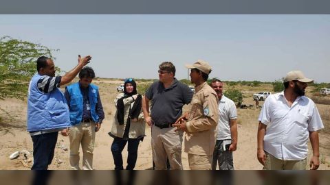 وفد بعثة الأمم المتحدة لدعم اتفاق الحديدة يزور مناطق عمل «مسام»