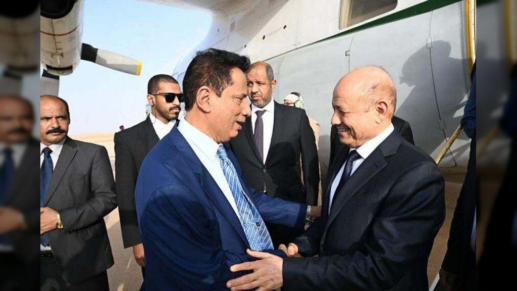 الرئيس العليمي يصل الغيضة في زيارة تفقدية لمحافظة المهرة