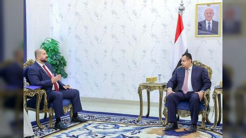 رئيس الوزراء يستقبل في عدن المدير الإقليمي لمنظمة الهجرة الدولية