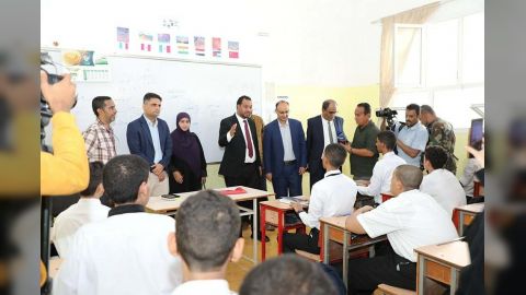 وزير التربية والتعليم يدشن العام الدراسي الجديد