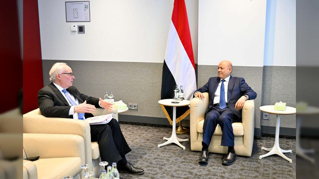 الحكومة اليمنية: تعافي اليمن مصلحة إقليمية ودولية للحفاظ على امن وإستقرار المنطقة والعالم