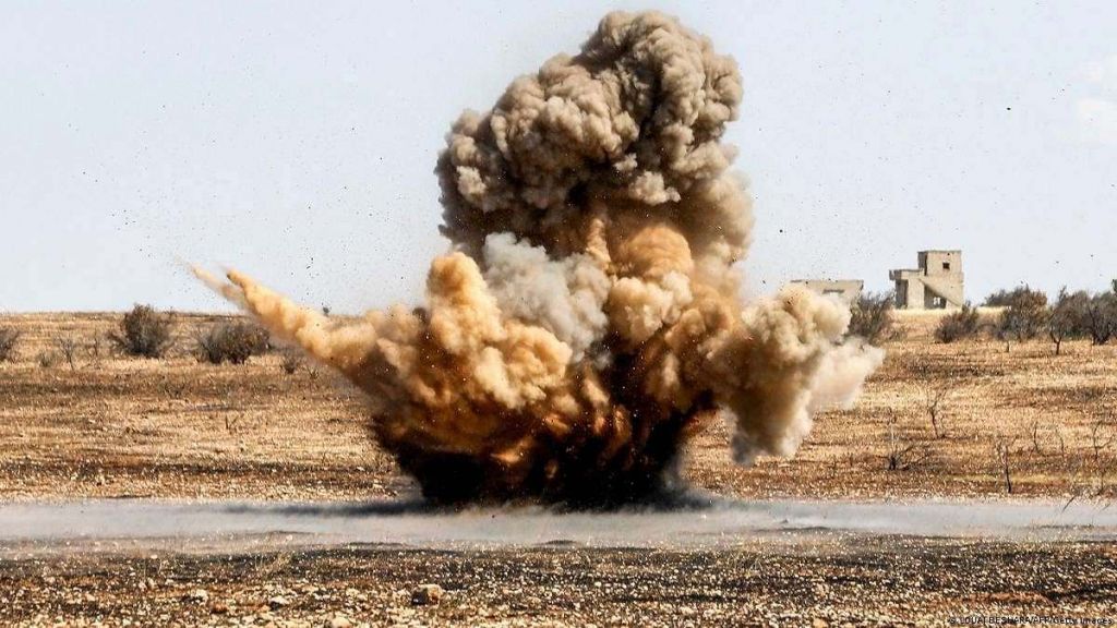 استشهاد وإصابة أربعة جنود بانفجار لغم حوثي جنوبي تعز