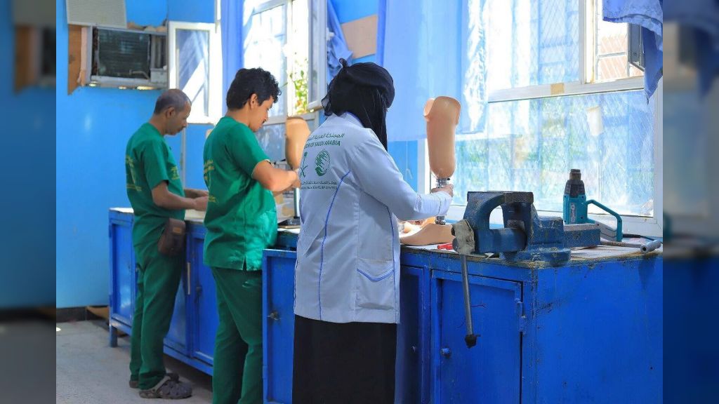 مركز الأطراف الصناعية بتعز يقدم خدماته لـ 2215 مستفيداً خلال الربع الأول من 2025
