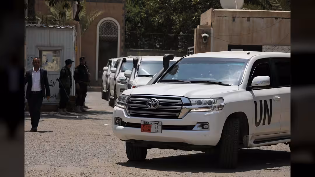 صنعاء... الحوثيون يختطفون موظفة في الغذاء العالمي بعد أيام من وفاة جنينها