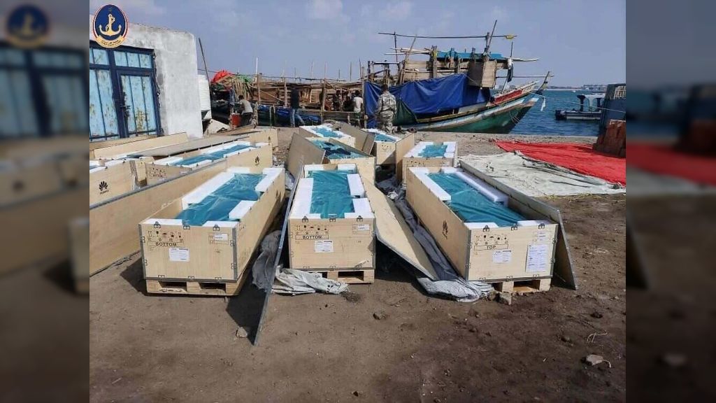 عدن - خفر السواحل تضبط سفينتين قادمتين من جيبوتي تمارسان أنشطة تهريب في المياه اليمنية