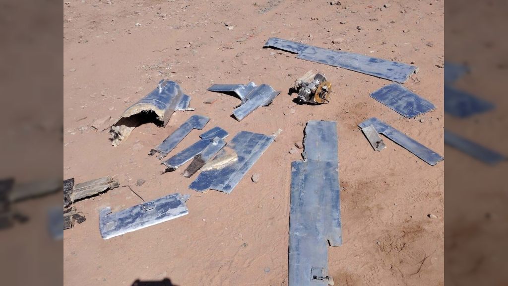 قوات محور الرزامات تسقط طائرة مسيرة حوثية في مديرية الصفراء بصعدة