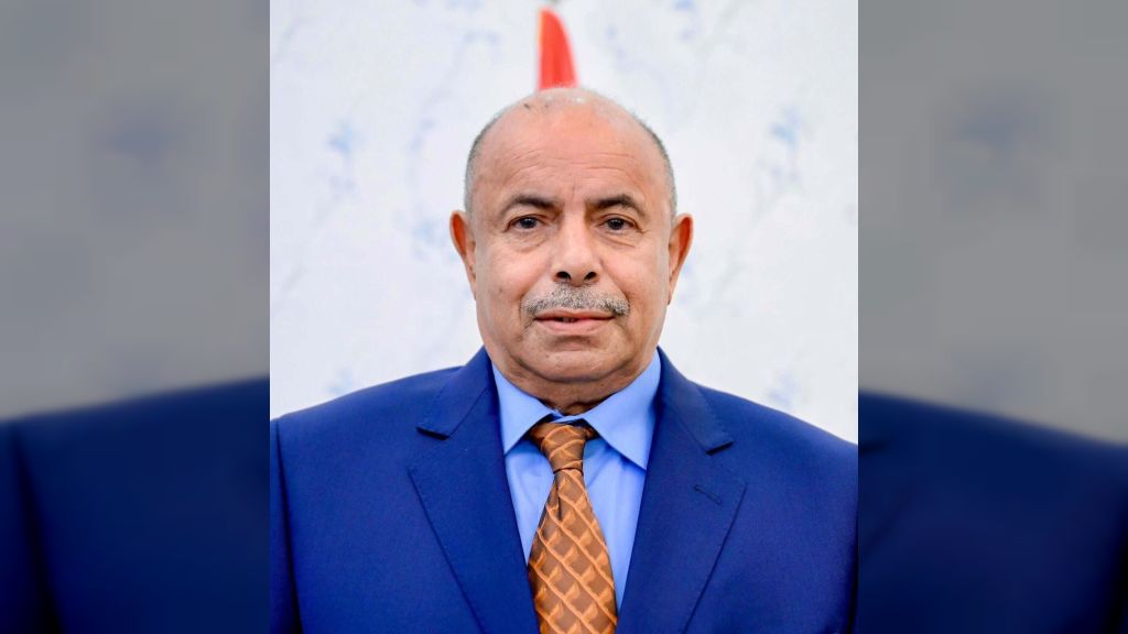 محافظ حضرموت يطلع على الأوضاع الأمنية وتطبيع الحياة العامة في سيئون