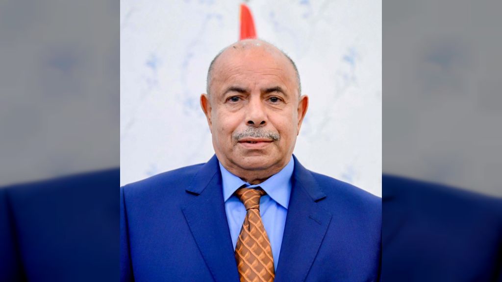 محافظ حضرموت يوجه بضبط الأمن في مطار الريان الدولي ومدينة المكلا