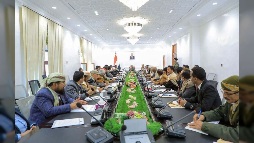 عضو مجلس القيادة اللواء العرادة يترأس اجتماعاً للمكتب التنفيذي لمحافظة مأرب