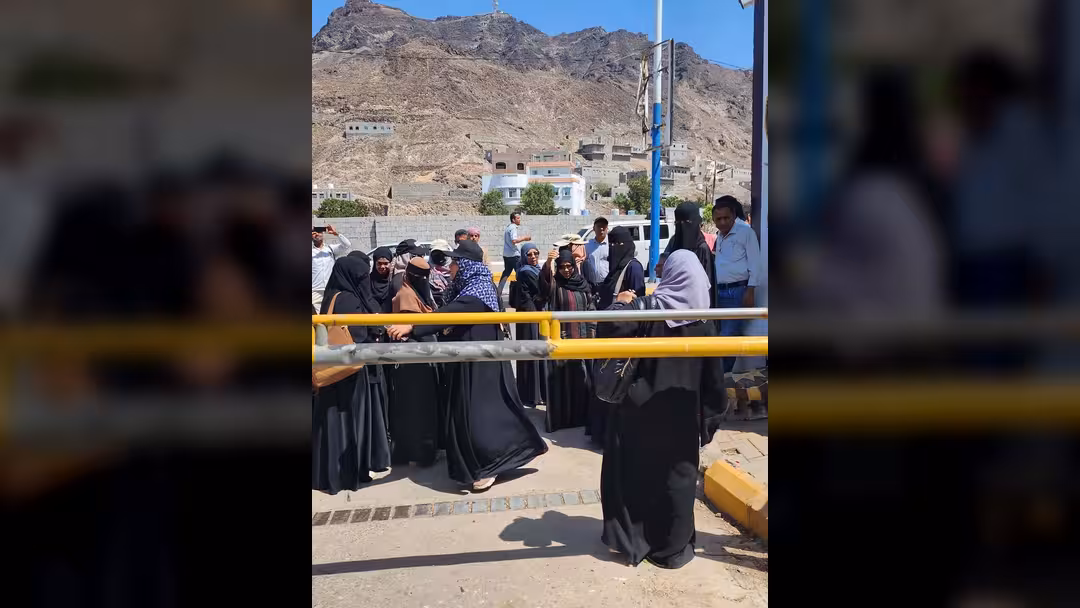 عدن... إغلاق مقر الأمانة العامة للمجلس الانتقالي المنحل