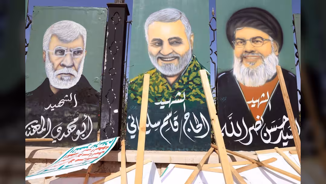 صحيفة الجيش: مبايعة الحوثيين لخامنئي إعلان صريح بتحويل اليمن إلى جبهة للمشروع الإيراني