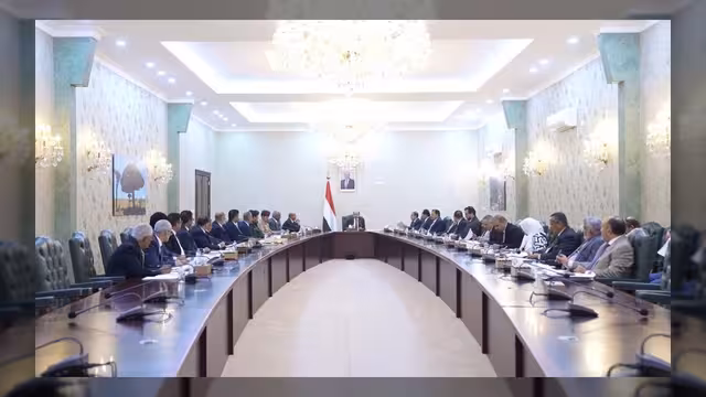 مجلس الوزراء يقر بدل غلاء معيشة وتسويات وظيفية للموظفين