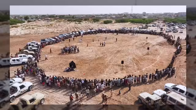 قبائل الخوخة تعلن دعمها لمجلس القيادة الرئاسي واستعدادها لاستعادة الدولة