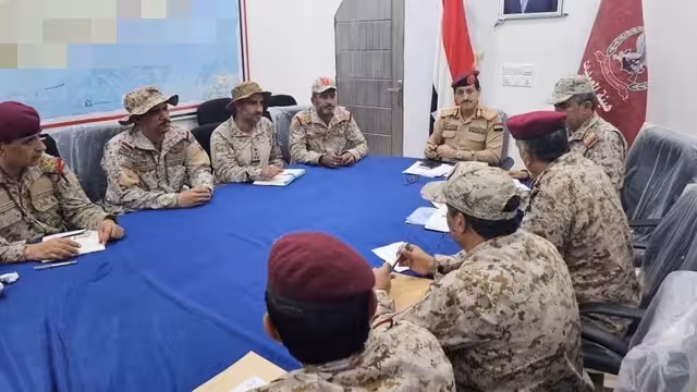 وزير الدفاع يوجّه بالحفاظ على أعلى درجات الجاهزية والتنسيق بين مختلف التشكيلات العسكرية
