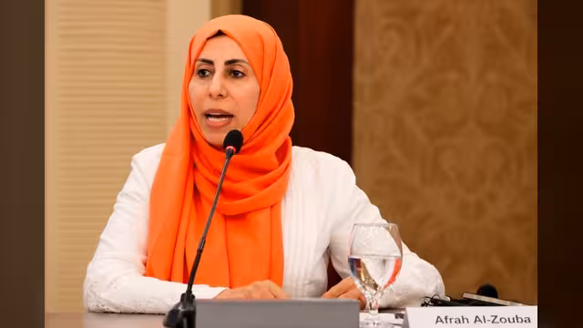 أفراح الزوبة.. أول امرأة تتولى وزارة الخارجية اليمنية