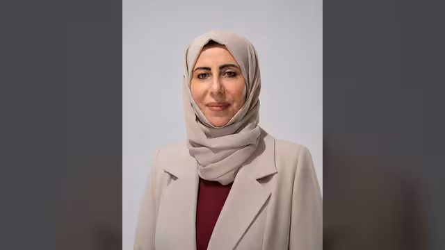 وزيرة الخارجية: الدبلوماسية أداة للدفاع عن مصالح اليمن وتعزيز حضوره الإقليمي والدولي