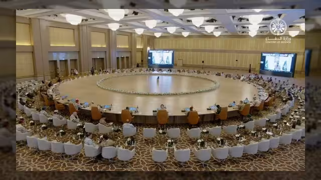 اليمن يشارك في اجتماع بالرياض لبحث تأسيس تحالف بحري دولي
