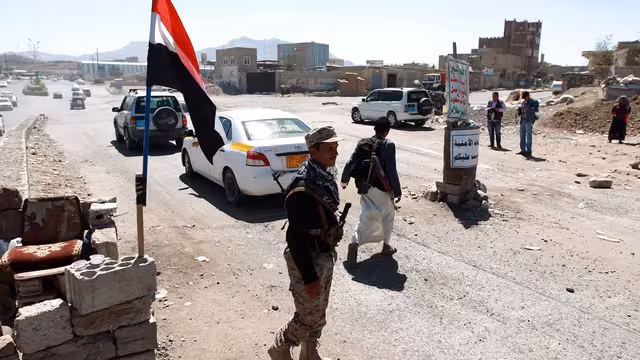 الشبكة اليمنية للحقوق توثق (3665) انتهاكاً جسيماً ارتكبتها مليشيات الحوثي خلال عام ونصف