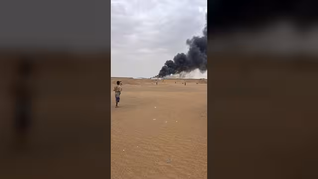 شهداء وجرحى إثر قصف حوثي استهدف معسكرات للقوات الحكومية شرقي اليمن