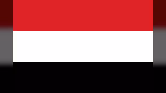 الحكومة تدين بأشد العبارات الهجوم الحوثي على ميناء المخا وتؤكد أنها ستتحمل مسؤولياتها في حماية المنشآت الحيوية