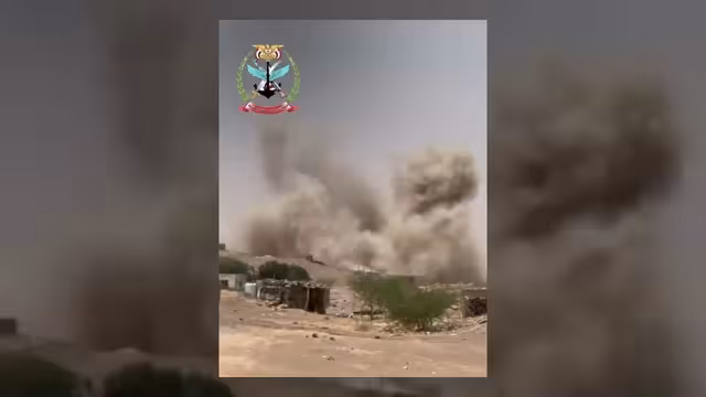 مشاهد توثق استهداف صواريخ الحوثي لأحياء سكنية في مدينة مأرب