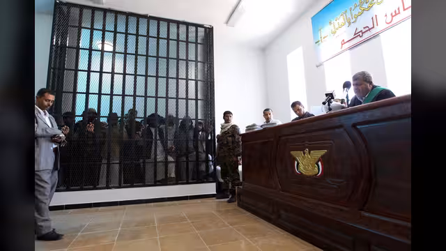الحوثيون يحيلون موظفين أمميين وعاملين في المنظمات الدولية للمحاكمة بعد عامين من اختطافهم
