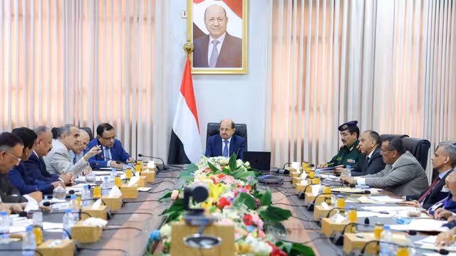 مجلس الوزراء يناقش عدد من الملفات ومستوى الجاهزية الحكومية للتعامل مع التحديات الراهنة