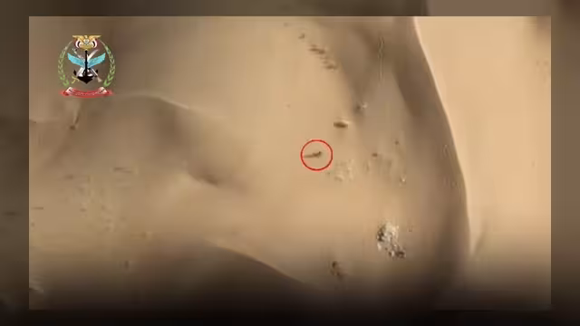 القوات المسلحة تستهدف عناصر ميليشيا الحوثي في منطقة البور بمأرب