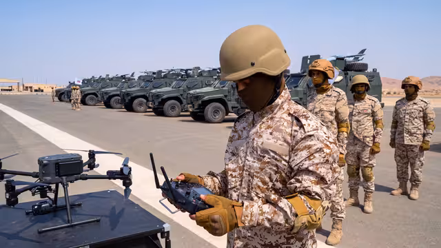 القوات المسلحة اليمنية تواصل عملياتها العسكرية ضد مليشيا الحوثي في عدة جبهات