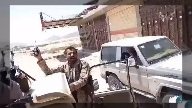 أركان حرب اللواء السابع حرس حدود يبشر بالنصر من سوق اليتمة