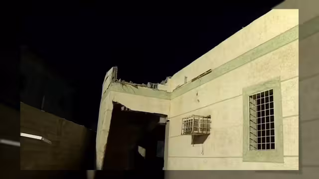 مشاهد توثق آثار القصف الحوثي على مسجد بمحافظة الطوال