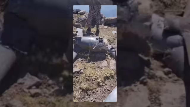 القوات المسلحة تُسقط مسيرة حوثية فوق جبل صبر بتعز