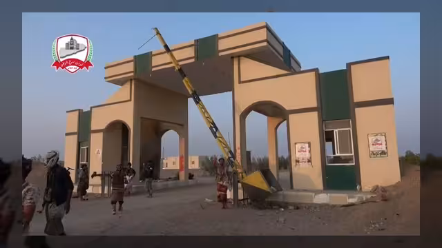 توثيق ميداني لمهام قوات درع الوطن والعمالقة في تأمين مطار ذو باب