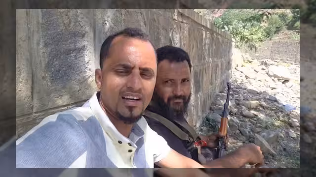 اشتباكات عنيفة في جبهة المقاطرة عقب ضربات جوية تستهدف الحوثيين