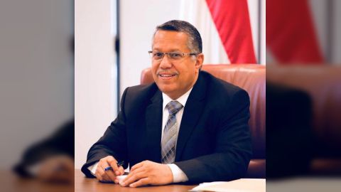 الدكتور بن دغر ينعي فقيد الوطن الكبير عضو مجلس الشورى أحمد محمد الأصبحي