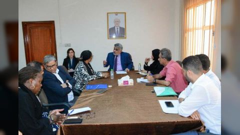 نائب وزير التخطيط يبحث مع الـ (أوتشا) قضايا المساعدات الإنسانية والأمن الغذائي