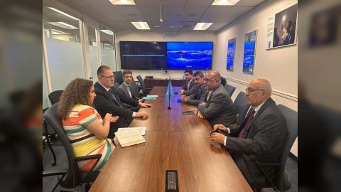 وزير التخطيط يبحث مع الأمين العام المساعد للأمم المتحدة المشاريع الإنمائية في اليمن