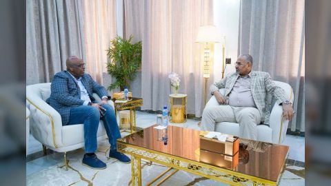 اللواء الزُبيدي يطّلع على جهود منظمات الأمم المتحدة لتوفير حلول مستدامة لمشكلة النزوح