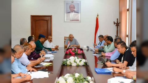 اجتماع بمحافظة تعز يناقش إعداد خطة التنمية الاقتصادية والاجتماعية