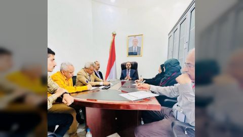 الارياني يوجه بإعادة التصنيف السياحي للفنادق في العاصمة المؤقتة عدن وبقية المحافظات