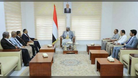 العرادة يلتقي فريق حكومي لتقييم الأداء إعداد مصفوفة الاحتياجات