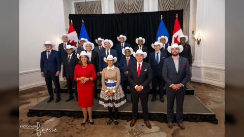 وزير النفط والمعادن يشارك في مؤتمر البترول العالمي بكندا