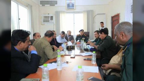 اللجنة العسكرية والأمنية العليا تطلع على أوضاع ديوان وزارة الداخلية في عدن