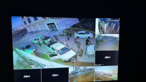 فيديو... قوات حوثية تقتحم منزل المتحوث الجرموزي وتقوده الى جهة غير معلومة