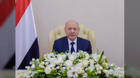 الرئيس العليمي يدعو الى مزيد من الاصطفاف الوطني ويؤكد دعم اليمن الكامل لنضال الشعب الفلسطيني