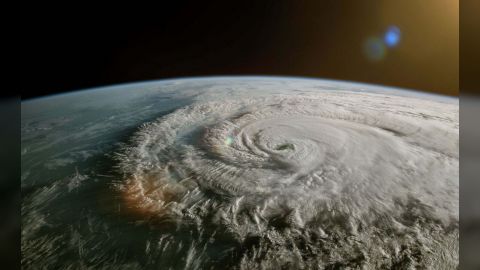 مركز الإنذار المبكر يعلن عن تراجع مستوى الإعصار المداري تيج إلى (عاصفة مدارية)